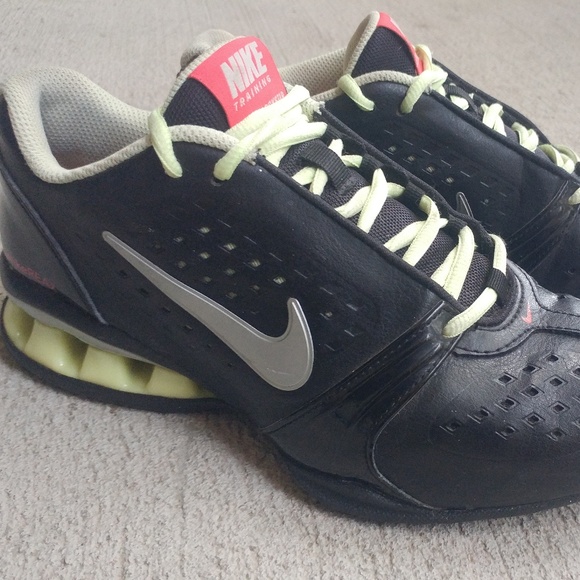 women's nike reax rockstar